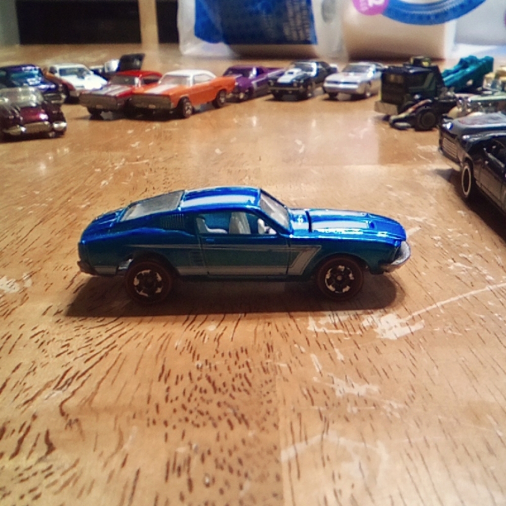 Hot wheels toy 1967 custom mustang